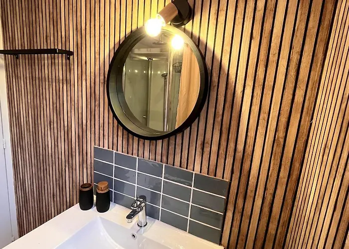 Luton Rdc Avec Terrasse Calme Proche Centre *