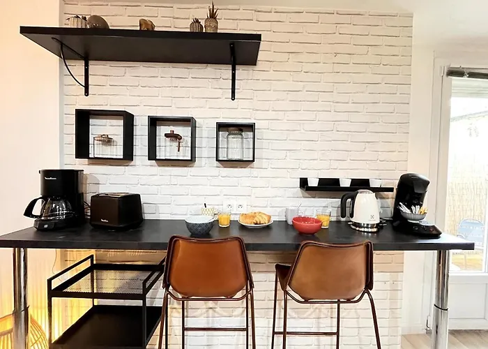 Lägenhet Luton Rdc Avec Terrasse Calme Proche Centre